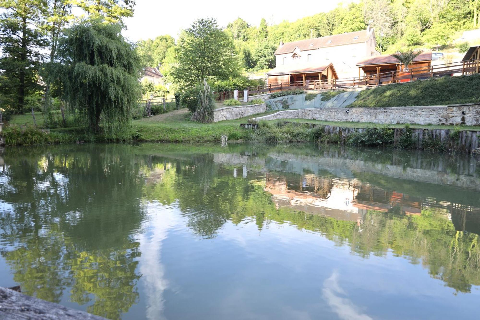 Les Chalets Du Marais Saint-Pierre-Aigle Esterno foto